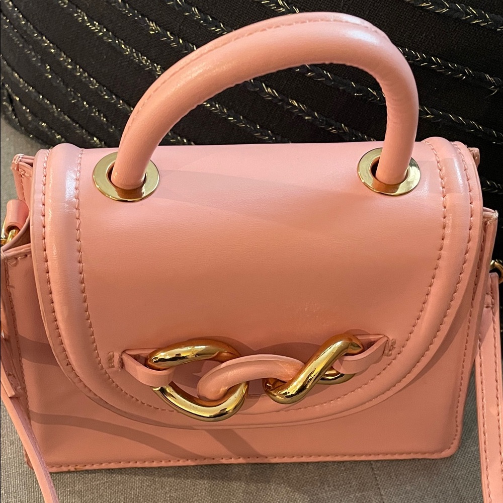 Zara mini Pink Handbag with Gold Accents and crossbody removable strap - Picture 2 of 7